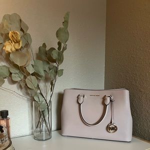 Michael Kors Boutique Leather Purse